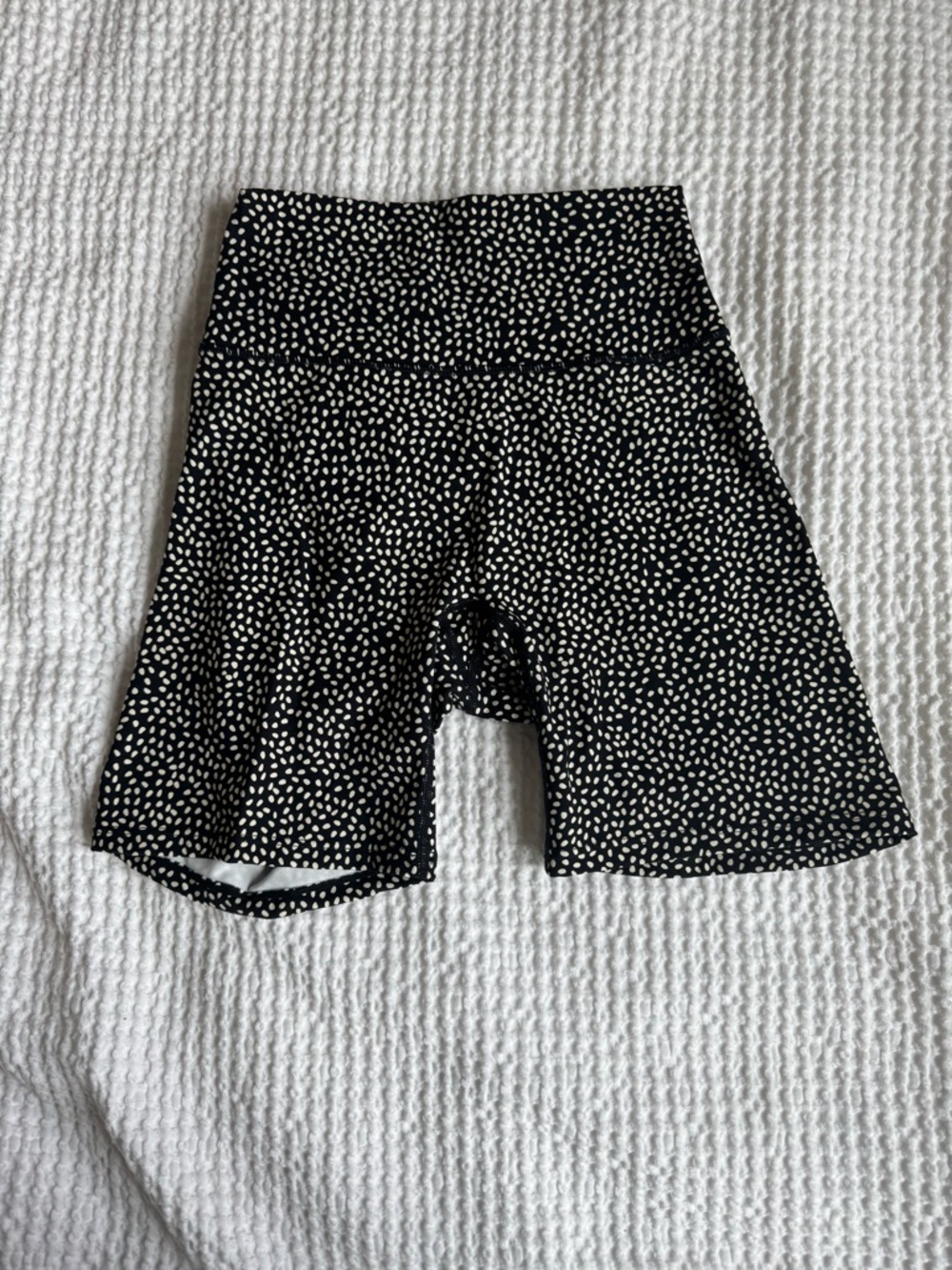 Black & White Speckled High-Waist Bike Shorts